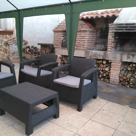 Turisticos Julia Apartment *